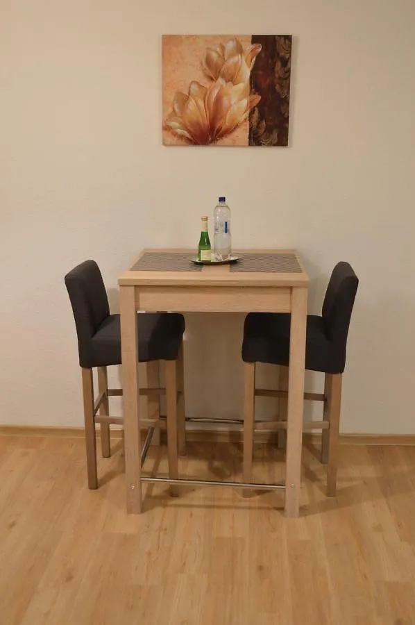 Modernes 1-Zimmer Apartment W-Lan, Stellplatz Nuremberg